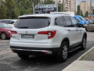 2019 Honda Pilot III Рестайлинг, белый, 3470000 рублей, вид 5