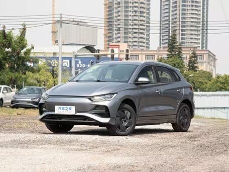 2024 BYD E2 I Рестайлинг, серебристый, 1900000 рублей, вид 1