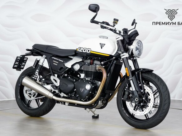 2026 Triumph Speed Twin, белый, 1699000 рублей - вид 4