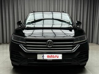 2019 Volkswagen Touareg III, чёрный, 4249000 рублей, вид 3