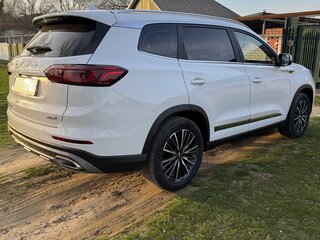 2023 Chery Tiggo 8 Pro I, белый, 2700000 рублей, вид 3