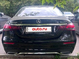 2020 Mercedes-Benz E-Класс 260 L V (W213, S213, C238) Рестайлинг, чёрный, 4800000 рублей, вид 4