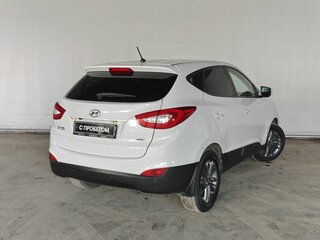 2014 Hyundai ix35 I Рестайлинг, белый, 1100000 рублей, вид 4