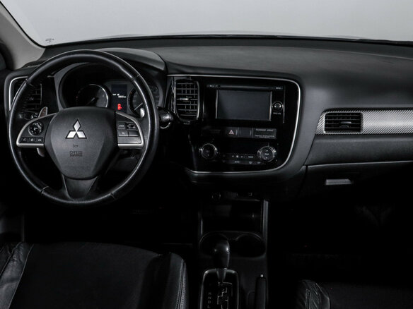 2014 Mitsubishi Outlander III, чёрный, 1339000 рублей - вид 11