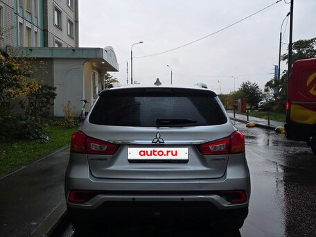 2017 Mitsubishi ASX I Рестайлинг 2, серебристый, 1200000 рублей, вид 3