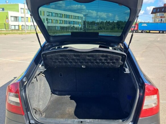 2013 Skoda Octavia II (A5) Рестайлинг, серый, 1000000 рублей - вид 8