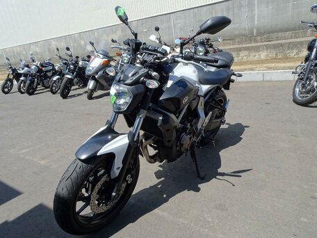 2014 Yamaha MT-07 (FZ-07), белый, 625000 рублей, вид 3