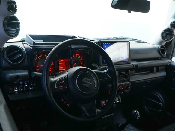 2021 Suzuki Jimny IV, зелёный - вид 5