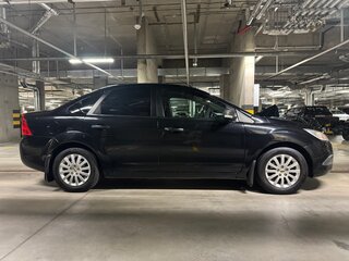 2008 Ford Focus II Рестайлинг, чёрный, 780000 рублей, вид 4