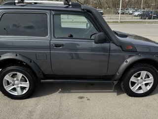 2020 Lada (ВАЗ) 2121 (4x4) I Рестайлинг (2020), серебристый, 740000 рублей, вид 3