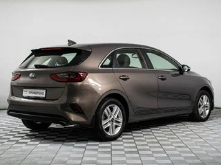 2019 Kia Ceed III, коричневый, 1660000 рублей, вид 5