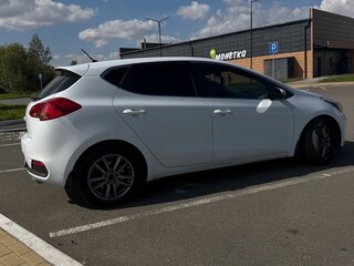 2013 Kia Ceed II, белый, 1230000 рублей, вид 4