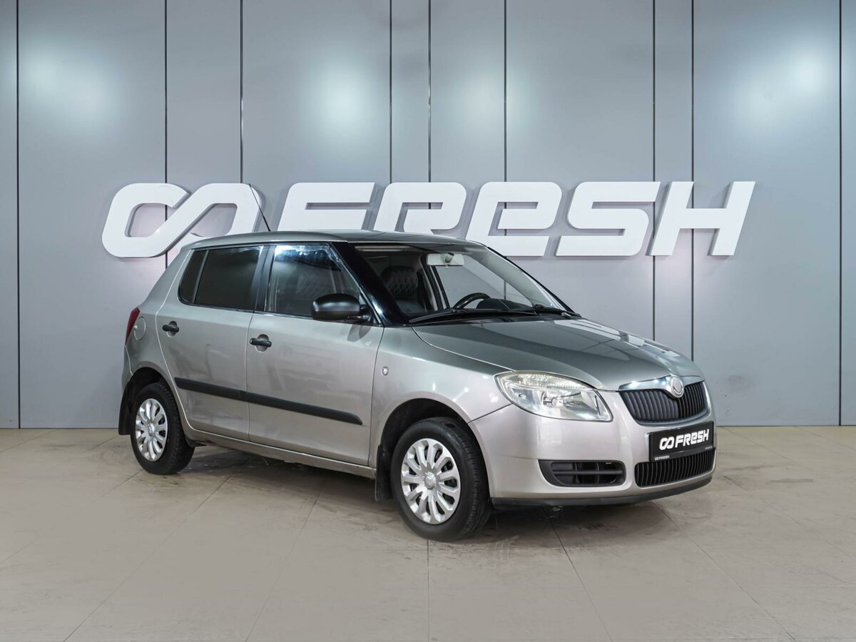 Открыть фотографии: Skoda Fabia II
