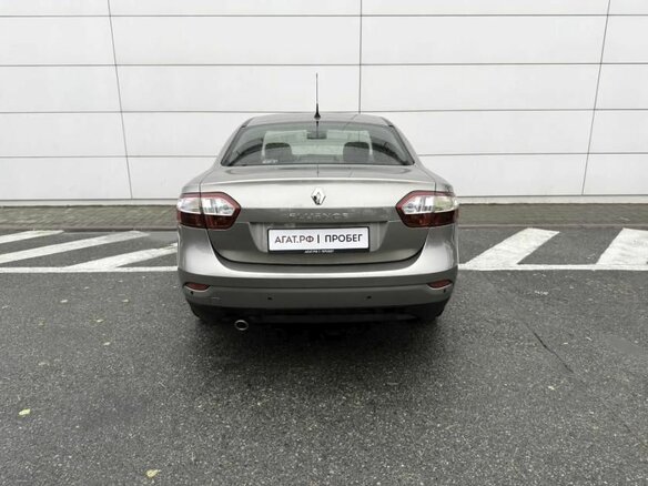 2011 Renault Fluence I, бежевый, 990000 рублей - вид 5