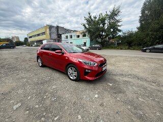 2019 Kia Ceed III, красный, 1600000 рублей, вид 1