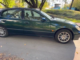 1999 Lexus GS 300 II, зелёный, 462000 рублей, вид 5