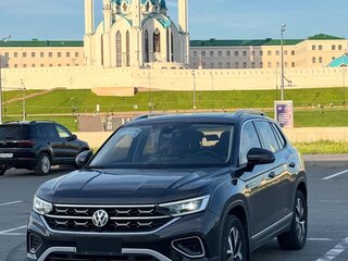 2022 Volkswagen Tayron I, синий, 1756800 рублей, вид 2