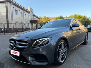 2017 Mercedes-Benz E-Класс 300 V (W213, S213, C238), серый, 3500000 рублей, вид 1