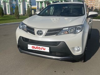 2014 Toyota RAV4 IV (XA40), белый, 2100000 рублей, вид 4