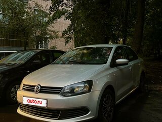 2013 Volkswagen Polo V, жёлтый, 600000 рублей, вид 1