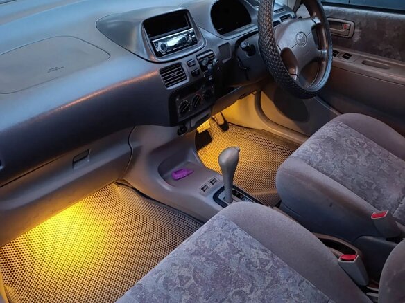 1998 Toyota Corolla Spacio I, серый, 350000 рублей - вид 5