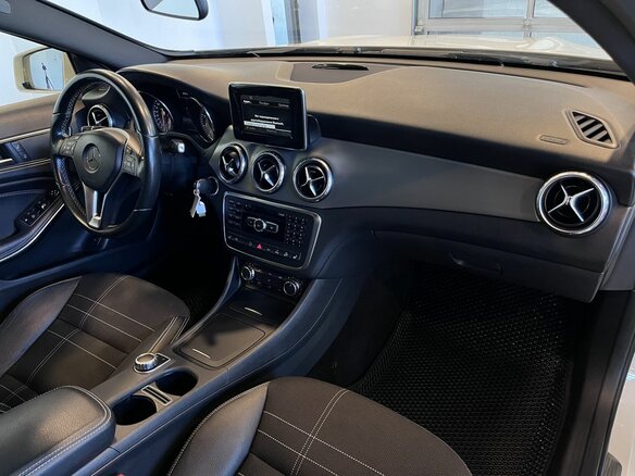 2014 Mercedes-Benz GLA 250 I (X156), белый, 1798000 рублей - вид 12