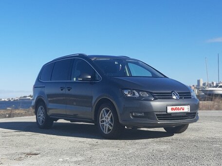 2013 Volkswagen Sharan II, серый, 1280000 рублей, вид 5