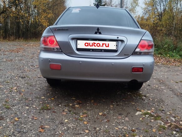 2005 Mitsubishi Lancer IX, серебристый, 430000 рублей - вид 4