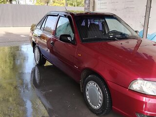 2009 Daewoo Nexia I Рестайлинг, красный, 300000 рублей, вид 2