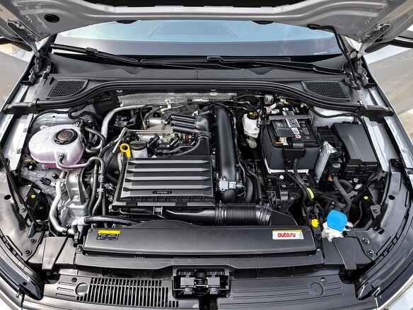 2023 Volkswagen Golf VIII, серый, 1800002 рублей - вид 20