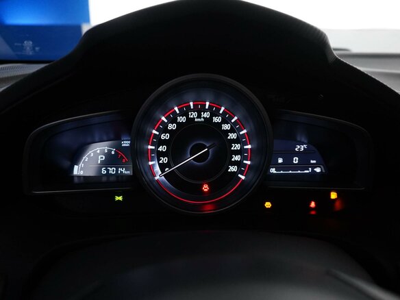2014 Mazda 3 III (BM), чёрный, 1487444 рублей - вид 17