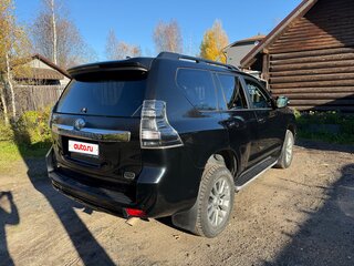 2017 Toyota Land Cruiser Prado 150 Series Рестайлинг 1, чёрный, 4800000 рублей, вид 3