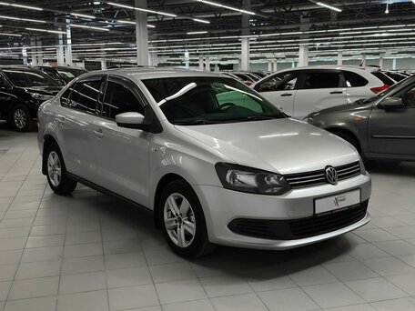 Volkswagen Polo V