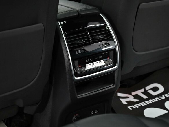 2019 BMW X7 30d I (G07), белый, 7190000 рублей - вид 12