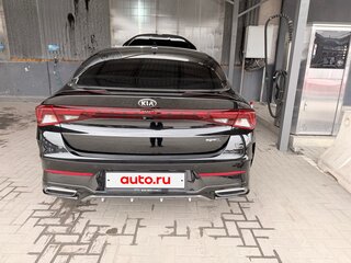 2020 Kia K5 III, чёрный, 2450000 рублей, вид 5