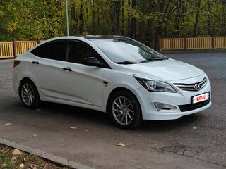 2015 Hyundai Solaris I Рестайлинг, белый, 1000000 рублей, вид 1