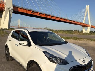 2019 Kia Sportage IV Рестайлинг, белый, 2400000 рублей, вид 5