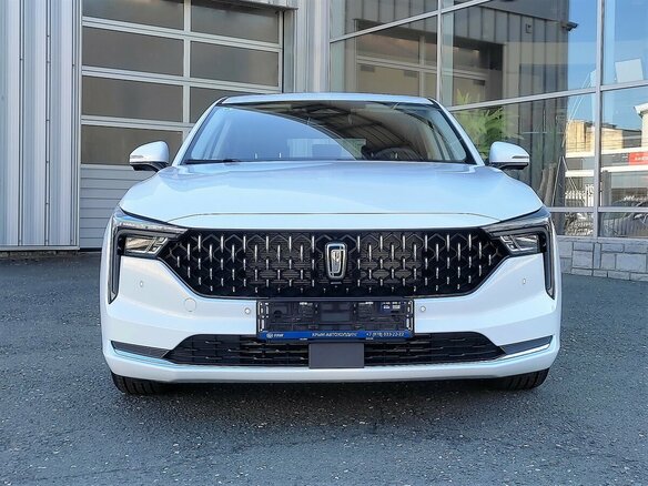 2024 FAW Bestune B70 I Рестайлинг, белый - вид 1