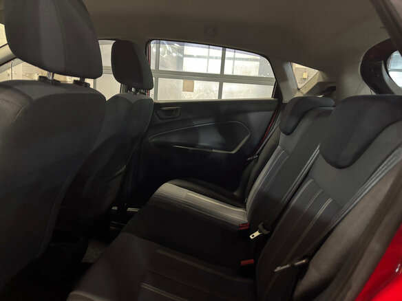 2008 Ford Fiesta Mk6, красный, 599000 рублей - вид 10