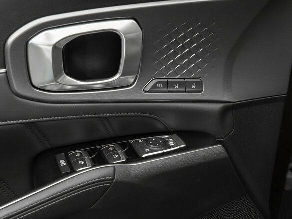 2020 Kia Sorento IV, серый, 3750000 рублей - вид 15