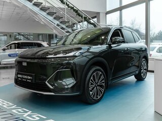 2026 Geely EX5 Гибрид EM-R, зелёный, 3829990 рублей, вид 1