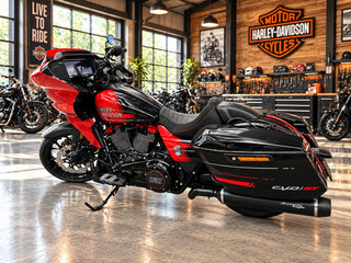 2026 Harley-Davidson CVO Road Glide ST, красный, 6200000 рублей, вид 4