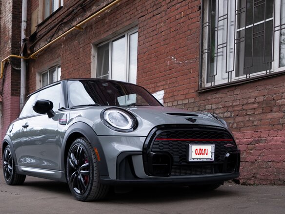2022 Mini Hatch JCW III (F55/F56) Рестайлинг 2, серый, 3000000 рублей - вид 6