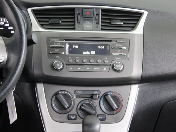 2015 Nissan Sentra VII (B17), серебристый, 950000 рублей - вид 21