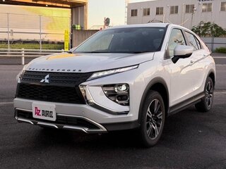 2023 Mitsubishi Eclipse Cross I Рестайлинг, белый, 1840000 рублей, вид 3