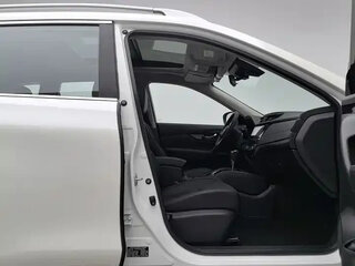 2022 Nissan X-Trail III Рестайлинг, белый, 1563000 рублей, вид 2