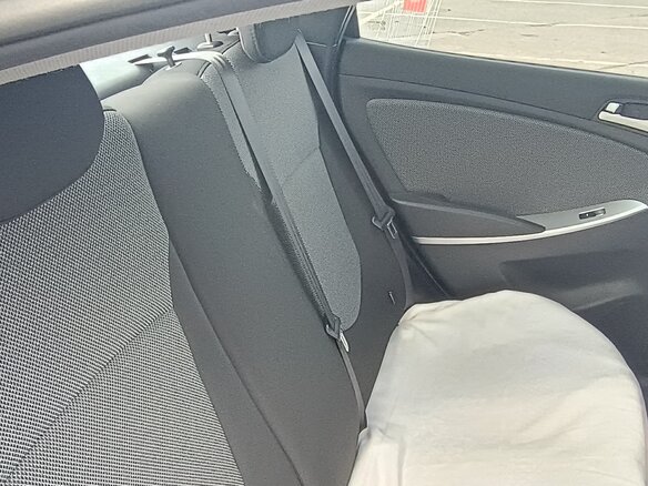 2013 Hyundai Solaris I, белый, 950000 рублей - вид 16