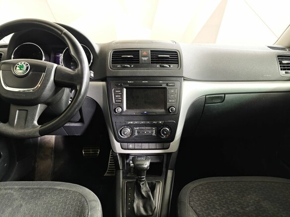 2011 Skoda Yeti I, белый - вид 14