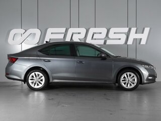 2020 Skoda Octavia IV (A8), серый, 2139000 рублей, вид 5