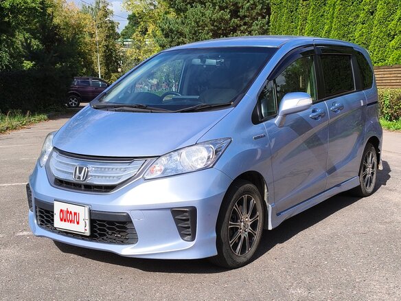 2014 Honda Freed I Рестайлинг, голубой, 1235000 рублей
